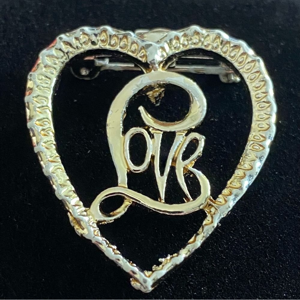 Gerrys GoldTone Heart Shape Love Pendant Romantic Jewelry Convertible Pin Brooch